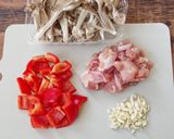 ☆簡単☆鶏肉とあさりのガーリック炒め作り方1写真