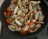 ☆簡単☆鶏肉とあさりのガーリック炒め作り方4写真