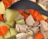 みつせ鶏の赤ワイン煮込み作り方2写真