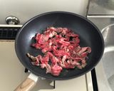 簡単!牛肉とピーマン玉ねぎのソース炒め作り方4写真