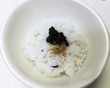 レーズンバターでスパイシー★パリおにぎり作り方1写真