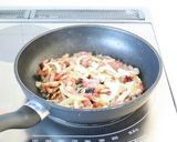 手軽に作れる【アマトリチャーナ】パスタ作り方3写真