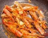 簡単絶品　エビのクリームパスタ作り方1写真
