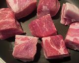 すき焼きタレで作る簡単トロトロ角煮作り方1写真