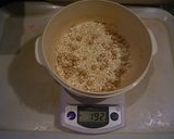 麦＋豆ごはんを「レンジでラーメン」容器で作り方1写真
