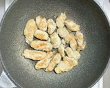 ササミと長ネギとナメコのニンニク炒め作り方4写真