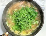 ロースハムと玉ネギと豆苗で即席春雨スープ作り方5写真