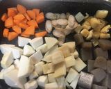 給食の「みそけんちん汁」♡具沢山みそ汁作り方1写真