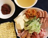 プデチゲ(부대찌개)作り方1写真