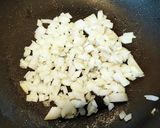 豚こま肉のダブル葱にんにく塩ダレ炒め作り方1写真