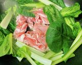 小松菜と豚肉のバター醤油炒め作り方3写真