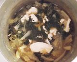 鶏むね肉と 大根 ワカメの 中華スープ♬作り方5写真