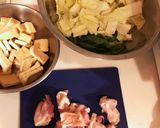 鶏ハクサイ油揚げの煮込みうどん作り方1写真