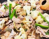 豚肉とカリフラワーのオイスターソース炒め作り方6写真