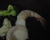 魚介のオイスターソースカルボナーラ作り方1写真