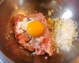 お鍋にピッタリ☆フワフワ鶏団子作り方5写真