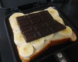 簡単すぎる！バナナとチョコのホットサンド作り方5写真
