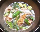 豚肉と葉にんにくのかんたん味噌汁作り方8写真