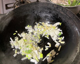 ジャガ芋豚角切りの甜麺醤炒めと大根スープ作り方3写真