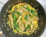 キノコとニラたっぷりの天津かた焼きそば作り方4写真
