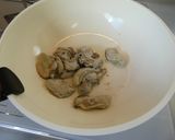 水菜と牡蠣の味噌バター炒め作り方4写真