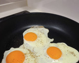 とろーり黄身の「ぷるるん目玉焼き」作り方4写真