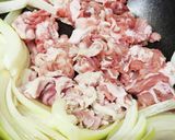 どんどん入れてく！目玉焼き乗っけ焼きそば作り方4写真