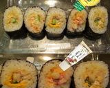 美味ドレわさびレモンでカニカマサラダ巻き作り方1写真
