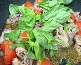 牛肉のトマトバジル炒め作り方10写真