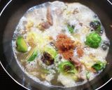 豚肉と芽キャベツの卵入り味噌汁作り方7写真