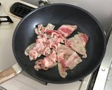 ご飯が進む!豚バラと塩昆布白菜の炒め物作り方2写真