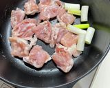 塩麹を使った鶏もも肉のトマト味噌煮作り方3写真