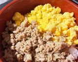 豚ひき肉で♡簡単そぼろご飯♡（二色丼）作り方6写真