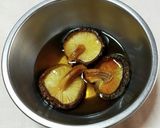 手羽元と根菜の酢醤油オイスターソース煮作り方1写真