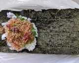 ご飯と具材をはさむだけ☆おにぎらず作り方4写真