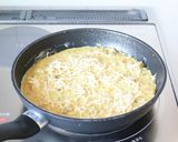 フワッと【玉ねぎベーコンのチーズオムレツ作り方4写真