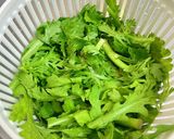 生で美味しい春菊のサラダ ビールにも作り方3写真