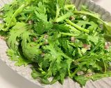 生で美味しい春菊のサラダ ビールにも作り方5写真
