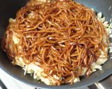 ソース焼きそばの入った普通のお好み焼き作り方6写真