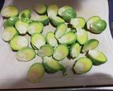 芽キャベツとカリカリベーコンのパスタ作り方1写真