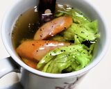 マグカップで♪ポトフ風！コンソメスープ作り方4写真