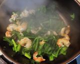 海老とアスパラ菜炒め作り方4写真