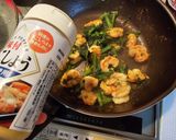 海老とアスパラ菜炒め作り方5写真