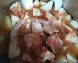 お酢でさっぱりお肉ホロホロ♡ピリ辛鶏大根作り方1写真