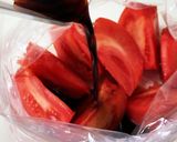 簡単♪切って漬けるだけ!トマトの醤油漬作り方1写真
