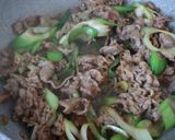 白ネギと牛肉のニンニク醤油炒め作り方3写真