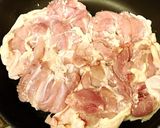 白菜と鶏モモ肉のコンソメミルク煮作り方2写真