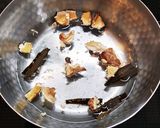 だしが効いた湯葉とわかめの味噌汁作り方2写真