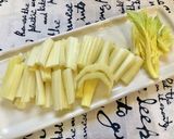 ピリ辛胡麻油風味☆セロリの明太マヨサラダ作り方2写真