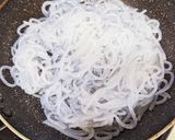 鮭わかめふりかけで★しらたきのおつまみ作り方3写真